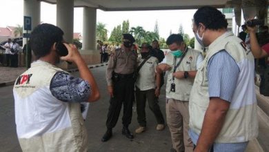 KPK LimpahkanPerkara Terduga Penyuap Pejabat Kutim Ke PN Tipikor Samarinda