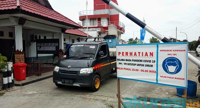 Antisipasi Penyebaran Covid-19, TPI Tanjung Limau Terapkan Protokol Kesehatan untuk Nelayan dan Pengunjung