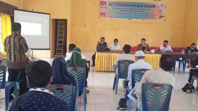 Sosialisasi Produk Hukum Pemilu di Muara Badak, KPU Kukar Ingatkan PPS Jaga Netralitas