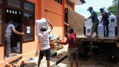 KPU Kukar Mulai Distribusikan Logistik Pemilu, Target Pertama Kecamatan di Wilayah  Hulu