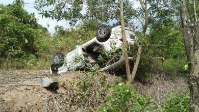 Mobil Terbalik di Bonles, Jadi Kecelakaan Tunggal di Awal 2021