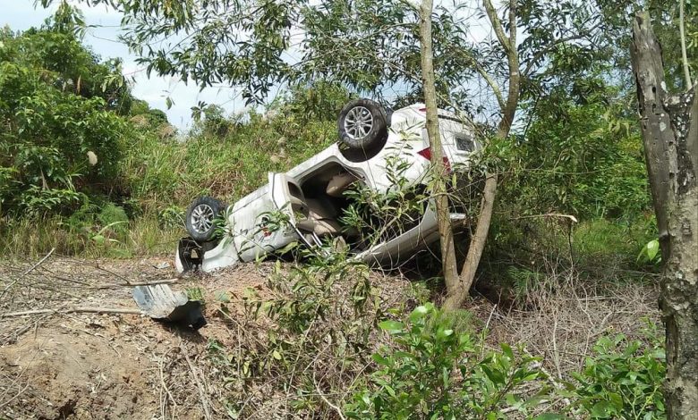 Mobil Terbalik di Bonles, Jadi Kecelakaan Tunggal di Awal 2021