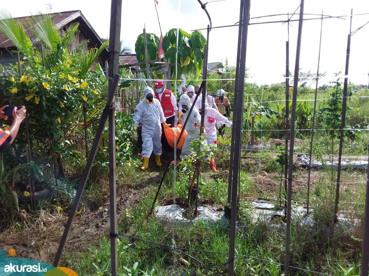 Niatnya Bersihkan Kebun, Warga Sungai Pinang Malah Dikejutkan dengan Mayat Tergantung di Pohon
