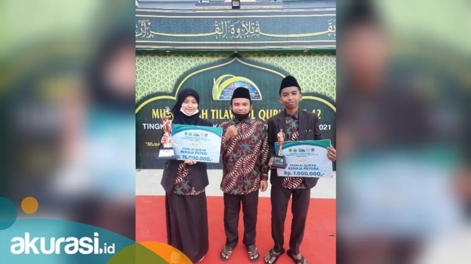 Raih Prestasi MTQ ke-42 Tingkat Kaltim, Dua Siswa Harumkan Nama SMP Vidatra
