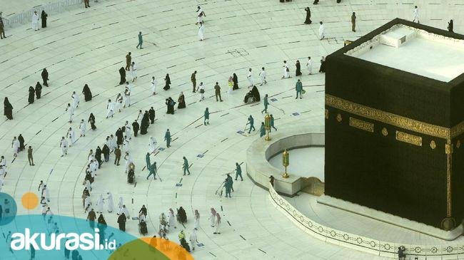 Biaya Umrah Naik, PCR dan Karantina Tak Ditanggung