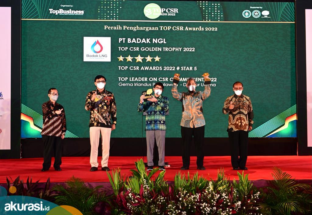 Badak LNG Kembali Raih Penghargaan Tertinggi pada Ajang TOP CSR Awards 2022