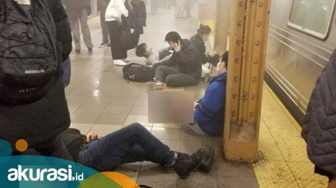 Teror Penembakan Stasiun Kereta New York, Begini Kronologi dan Faktanya