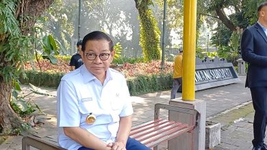 Gubernur Jakarta Pramono Anung Naik Transjakarta, Mulai Terapkan Kewajiban ASN Gunakan Transportasi Umum Tiap Rabu