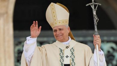 Paus Leo XIV Resmi Dilantik, Serukan Perdamaian Ukraina dan Keprihatinan atas Gaza