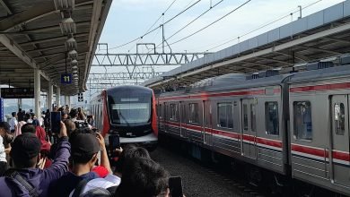 KAI Commuter Resmi Operasikan KRL Baru CLI-125 dari China, Lebih Nyaman dan Canggih